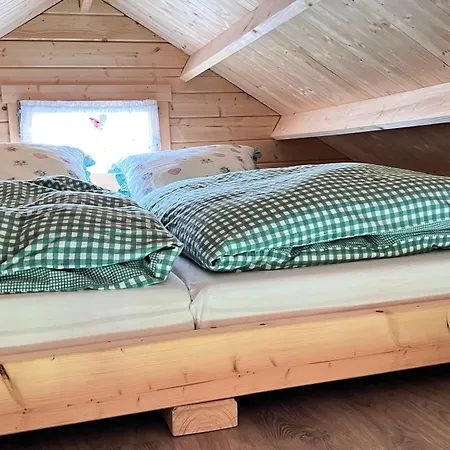 Holiday home Haeuslein-waldesruh *