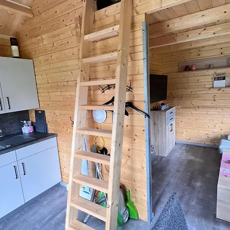 Haeuslein-waldesruh * Muldenberg